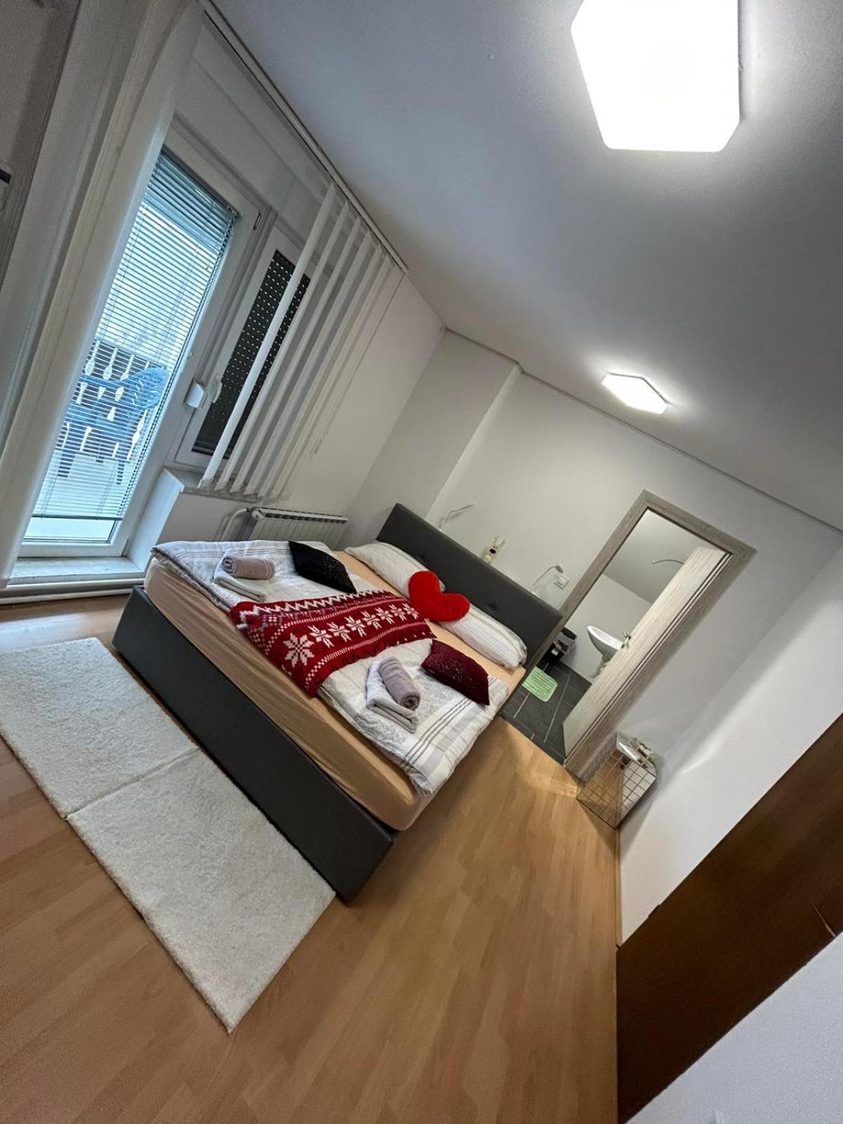Apartments And Wellness Scavnicar リュトメル エクステリア 写真