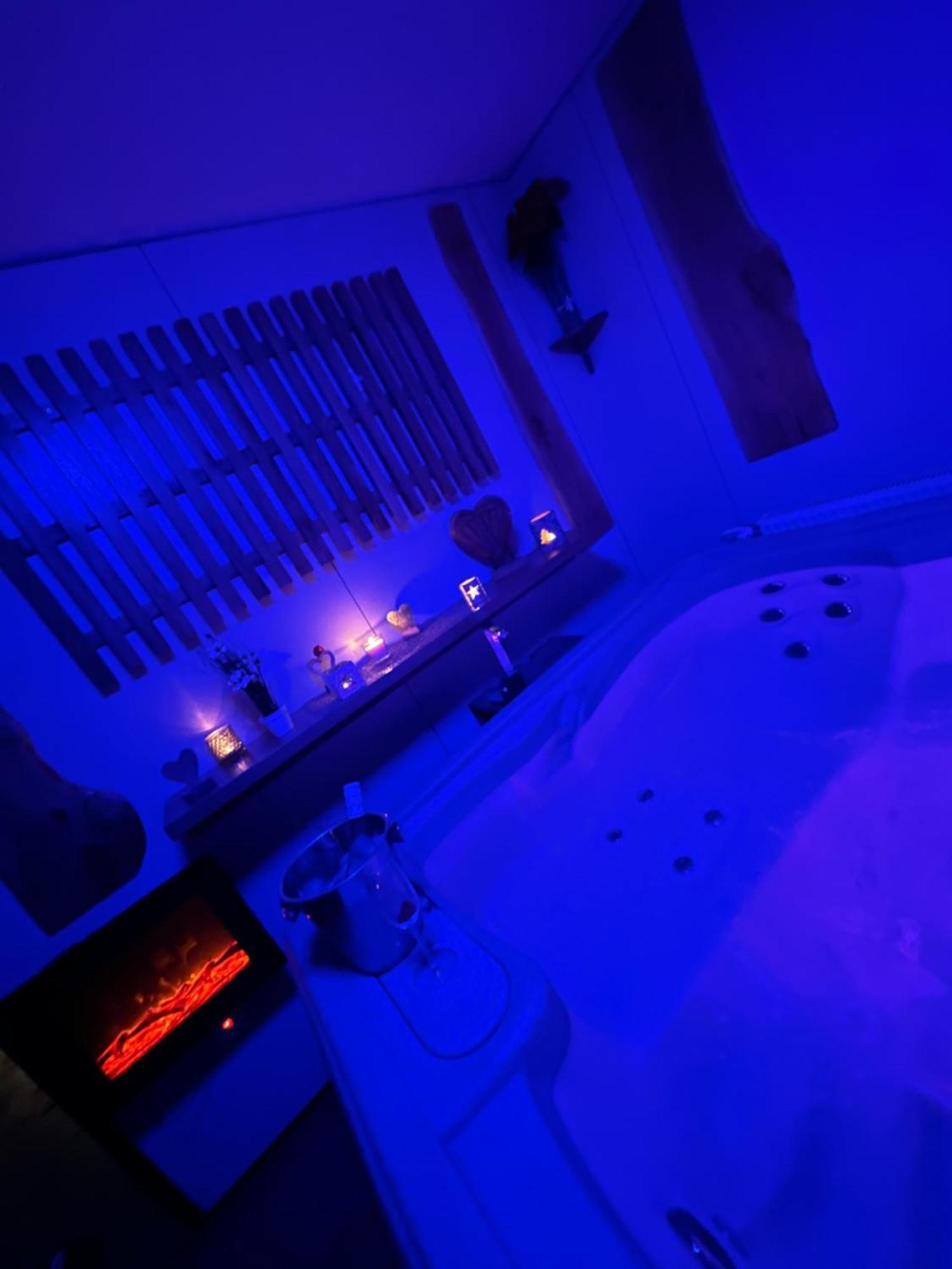 Apartments And Wellness Scavnicar リュトメル エクステリア 写真